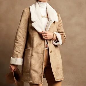 Banana Republic Vegan Shearling Winter/Fall Coat Size Small
